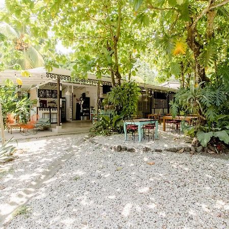 Bajo El Arbol B&B Playa Santa Teresa  Exterior photo
